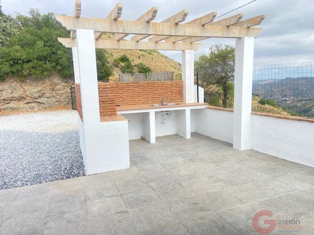 3 bedroom Finca/Country House for sale in Cutar with pool - € 350,000 (Ref: 9895450)