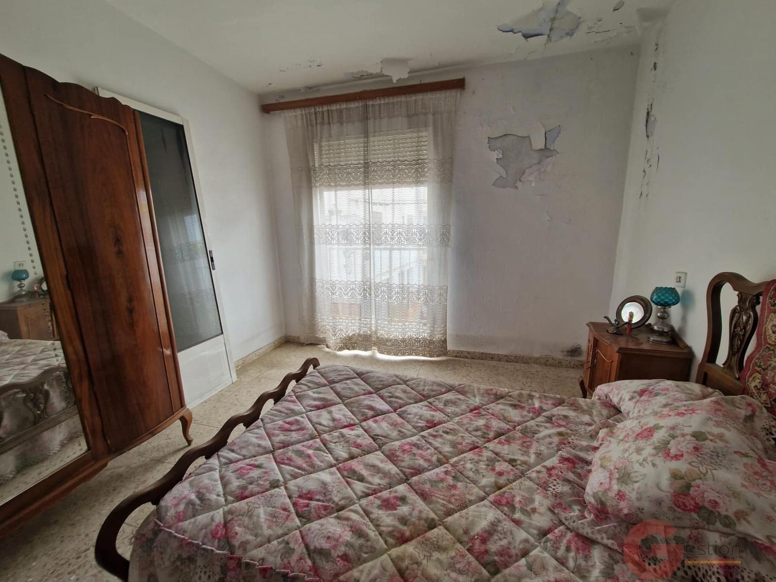 6 bedroom Villa for sale in Molvizar - € 199,500 (Ref: 9899994)