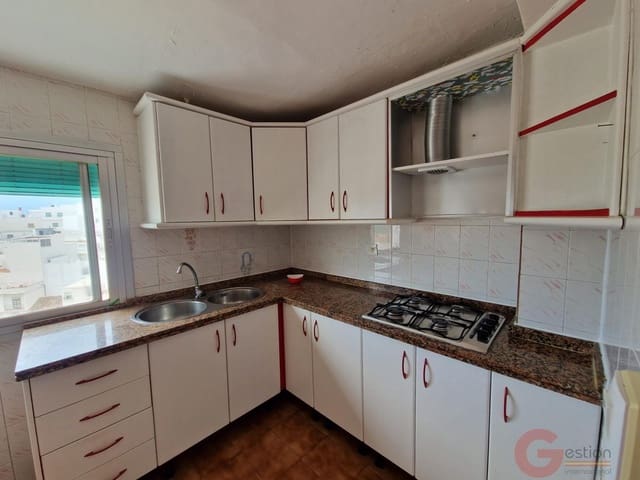1 quarto Moradia para venda em Salobreña - 155 000 € (Ref: 9899995)