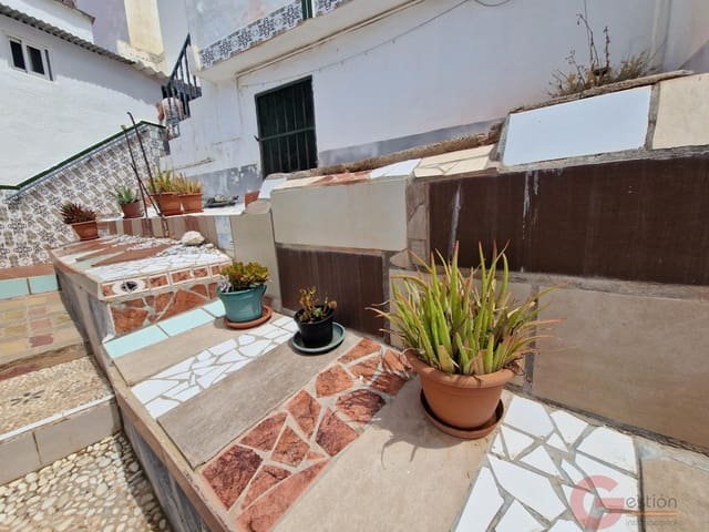 1 quarto Moradia para venda em Salobreña - 155 000 € (Ref: 9899995)