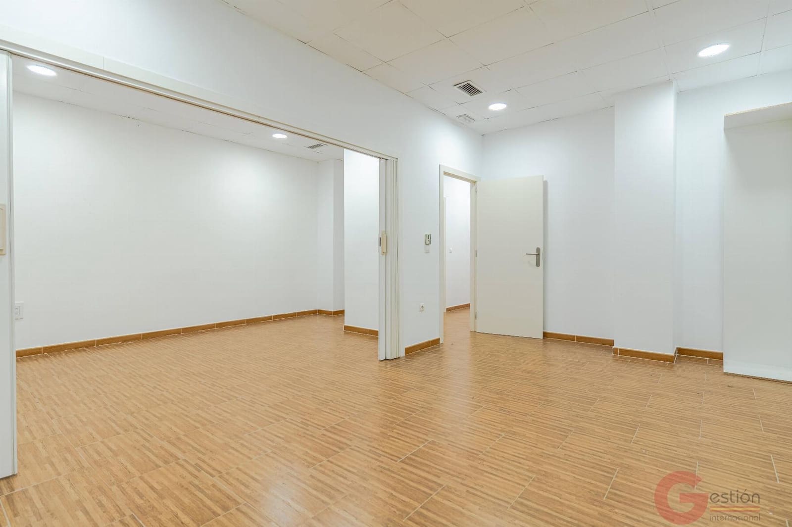 3 sovrum Kommersiell till salu i Motril - 188 500 € (Ref: 9915937)