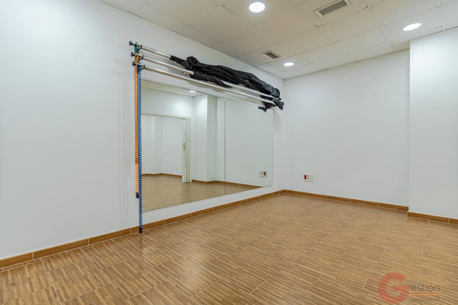 3 sovrum Kommersiell till salu i Motril - 188 500 € (Ref: 9915937)