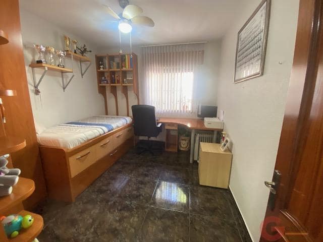 Villa til salgs i Competa med garasje - € 405 000 (Ref: 9948005)
