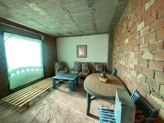 Villa til salgs i Competa med garasje - € 405 000 (Ref: 9948005)