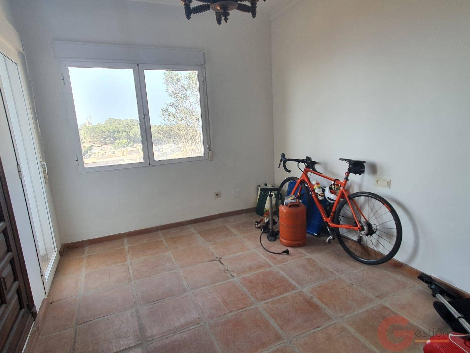 6 soveværelse Villa til salg i La Herradura med swimmingpool garage - € 930.000 (Ref: 9948930)