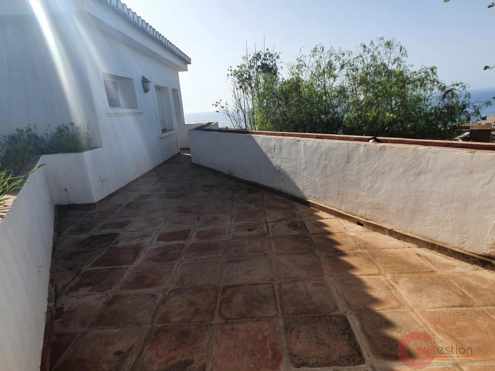 6 soveværelse Villa til salg i La Herradura med swimmingpool garage - € 930.000 (Ref: 9948930)