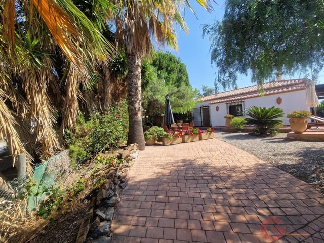 4 soveværelse Villa til salg i Salobreña med swimmingpool - € 499.500 (Ref: 9948931)