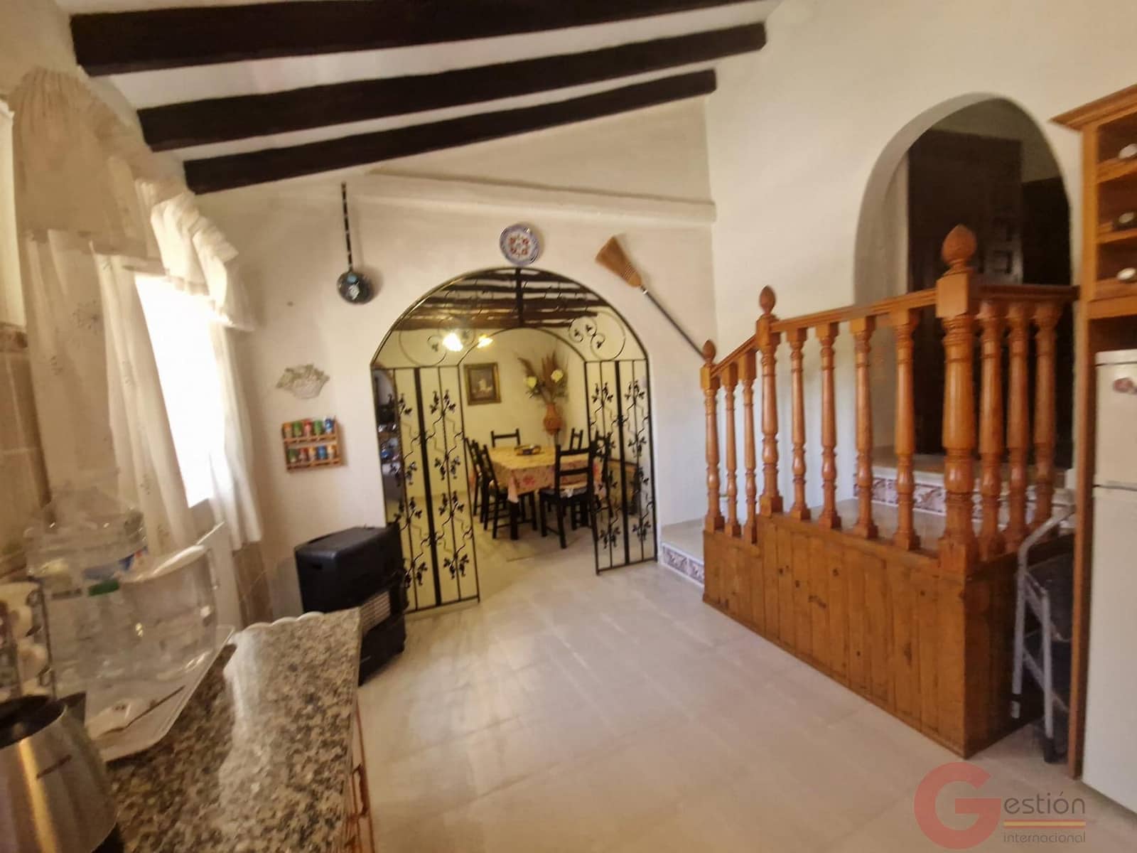 4 bedroom Villa for sale in Velez de Benaudalla with pool - € 265,000 (Ref: 9954607)