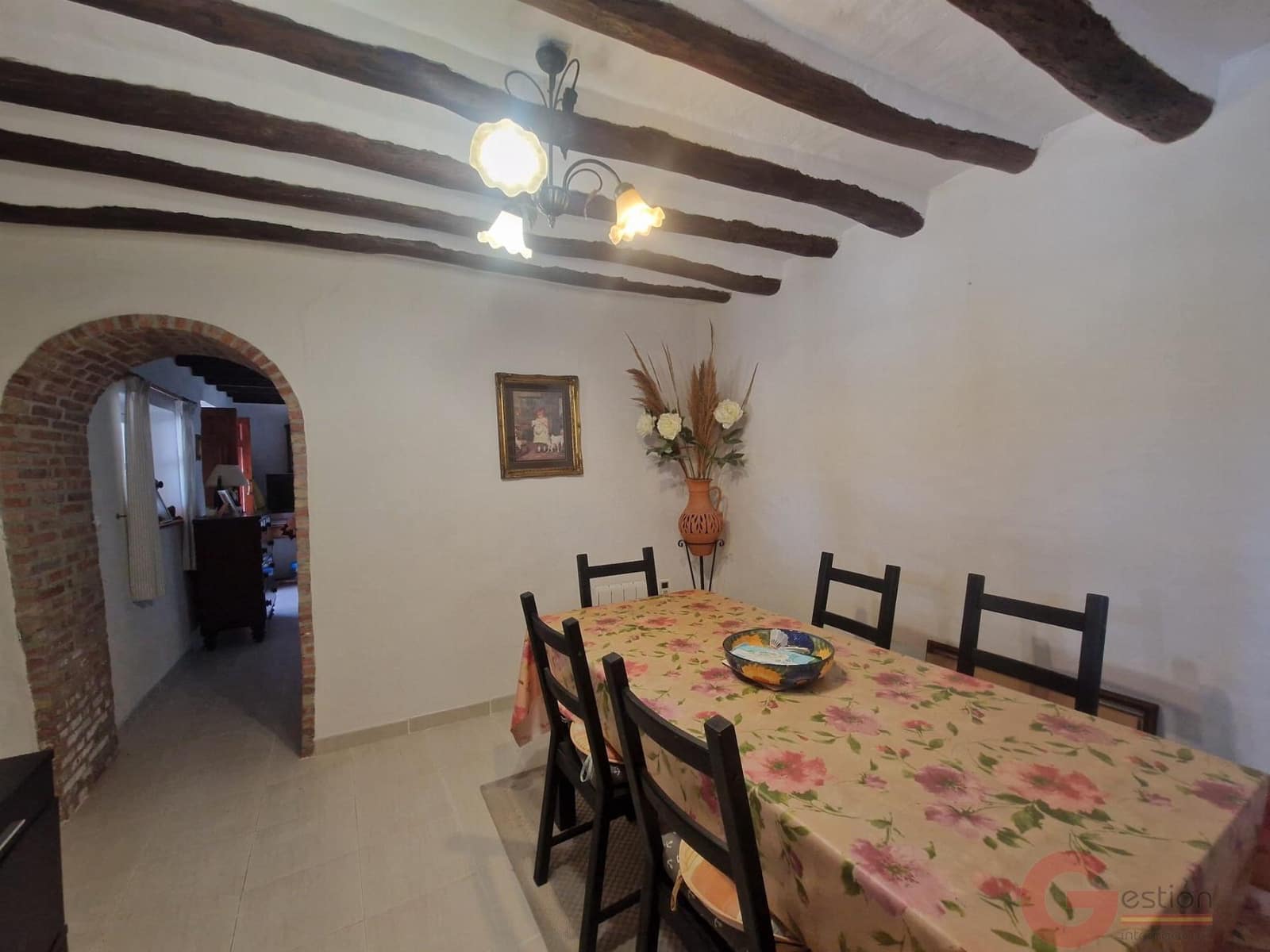 4 bedroom Villa for sale in Velez de Benaudalla with pool - € 265,000 (Ref: 9954607)