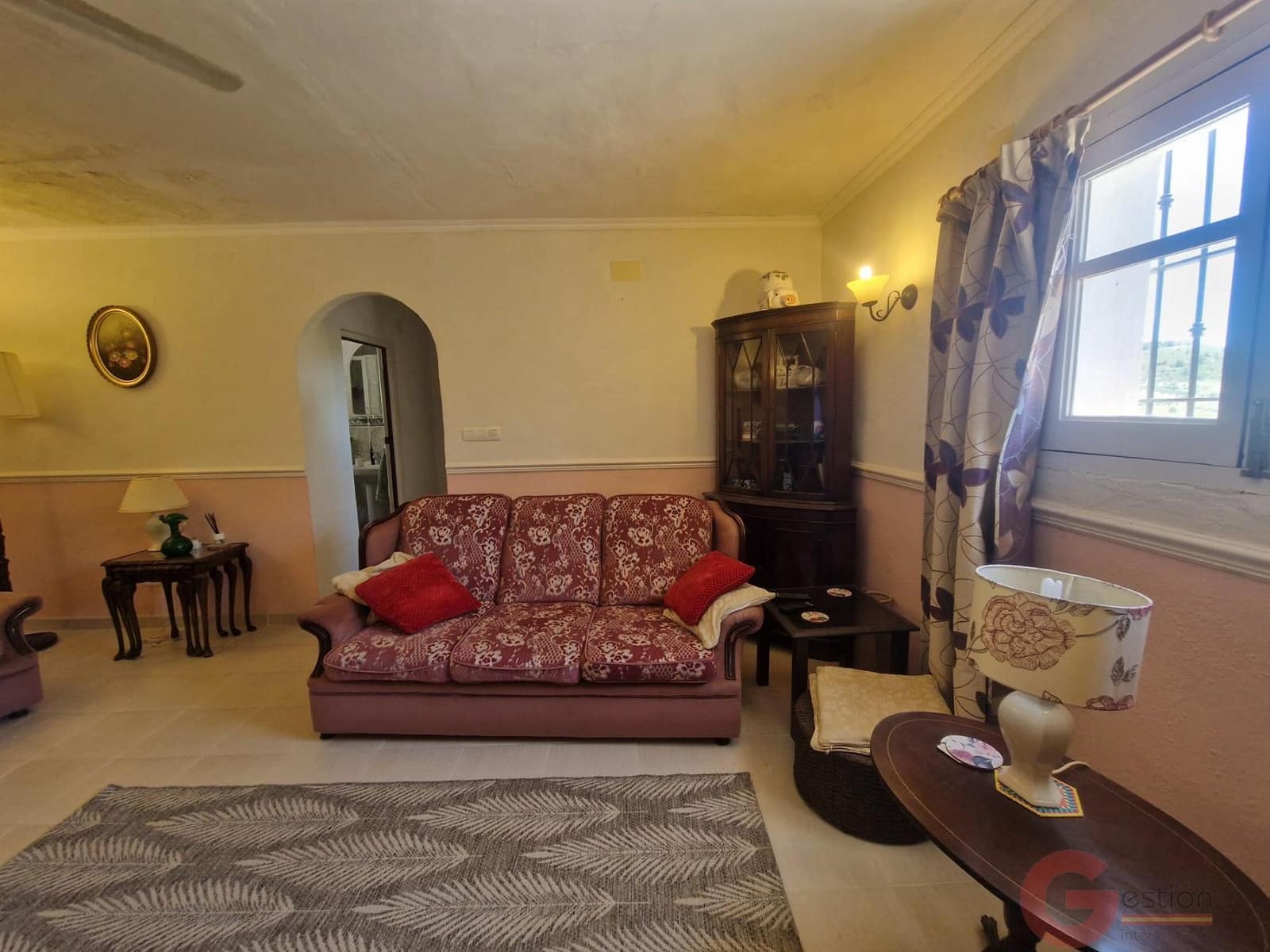 4 bedroom Villa for sale in Velez de Benaudalla with pool - € 265,000 (Ref: 9954607)