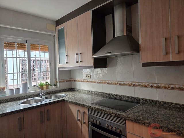 4 soveværelse Villa til salg i Molvízar - € 185.500 (Ref: 9956644)