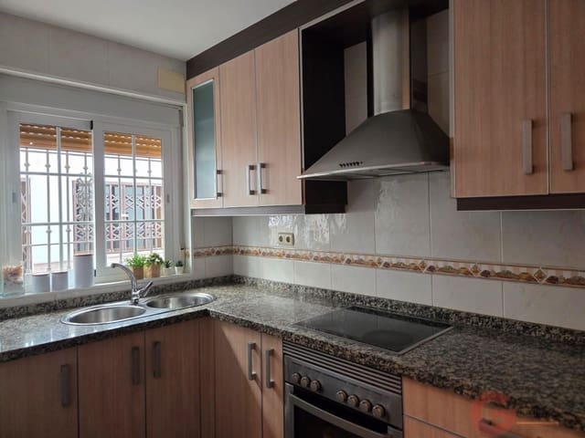4 soveværelse Villa til salg i Molvízar - € 185.500 (Ref: 9956644)