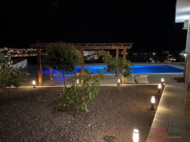 8 soveværelse Villa til salg i Cotobro, Almuñécar med swimmingpool garage - € 1.490.000 (Ref: 9962786)