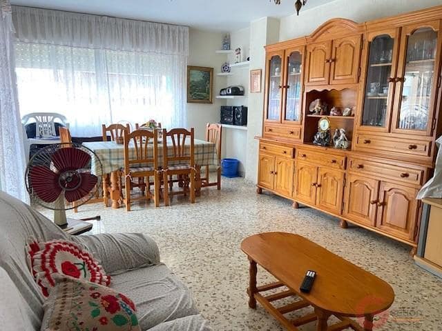 4 bedroom Flat for sale in Almunecar with garage - € 410,000 (Ref: 9965949)