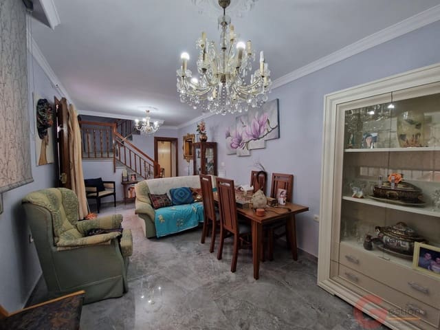 6 soveværelse Villa til salg i Molvízar - € 132.500 (Ref: 9972314)