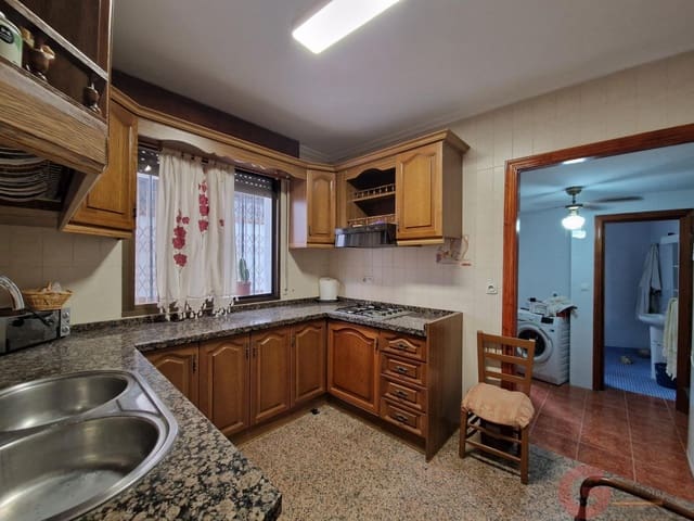 6 soveværelse Villa til salg i Molvízar - € 132.500 (Ref: 9972314)