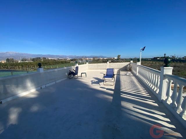 3 soveværelse Villa til salg i Almayate, Vélez-Málaga med garage - € 530.000 (Ref: 9976581)