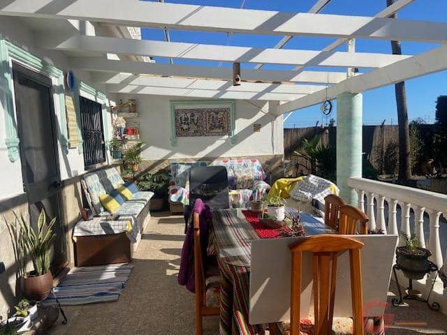 3 soveværelse Villa til salg i Almayate med garage - € 530.000 (Ref: 9976581)