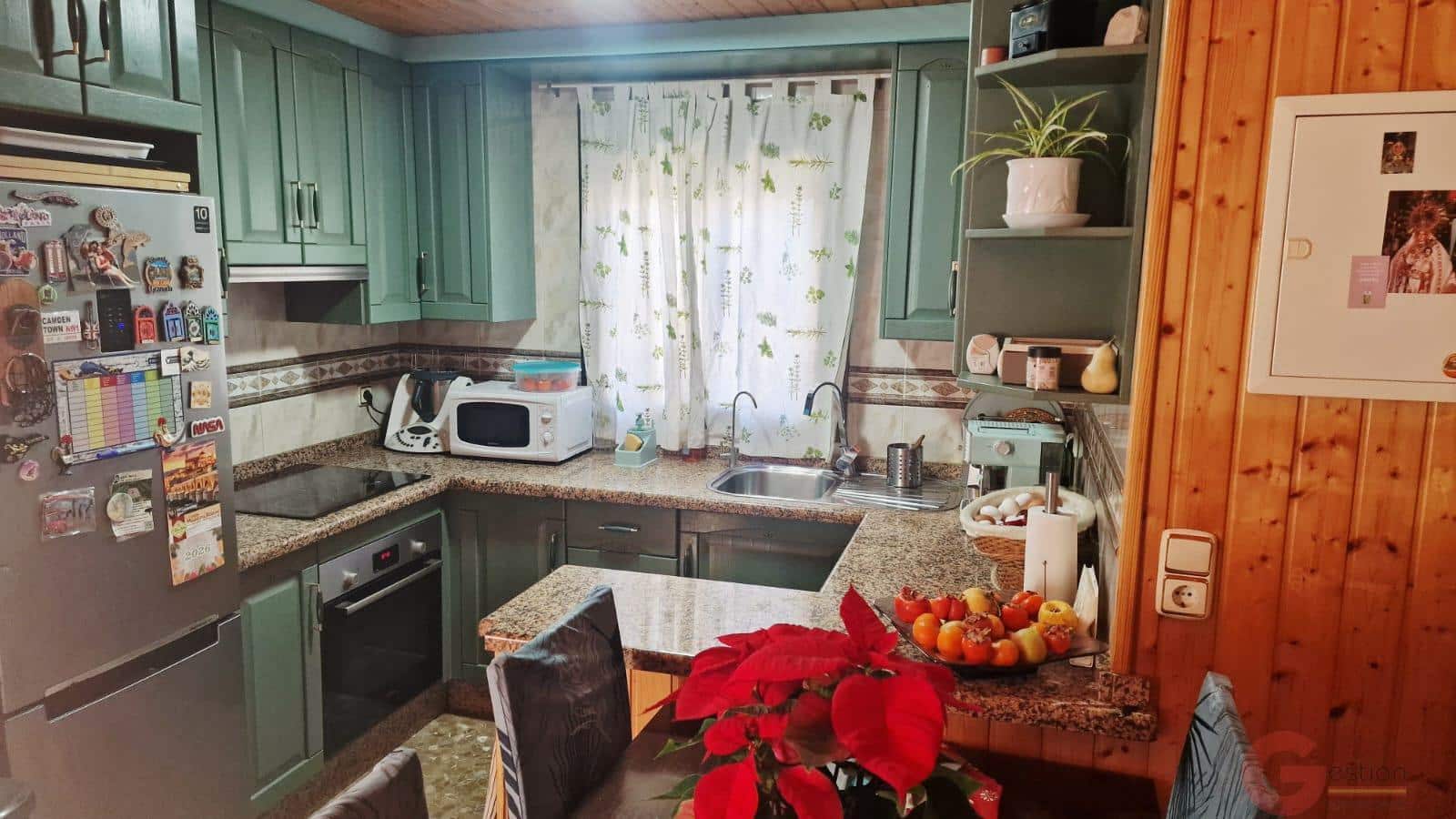 3 soveværelse Villa til salg i Almayate med garage - € 530.000 (Ref: 9976581)