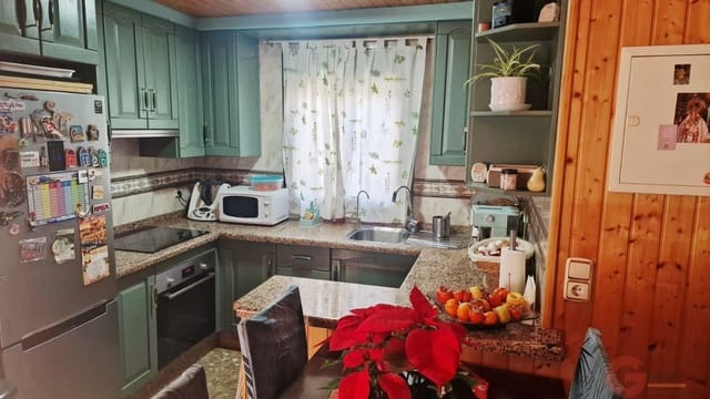 3 soveværelse Villa til salg i Almayate, Vélez-Málaga med garage - € 530.000 (Ref: 9976581)