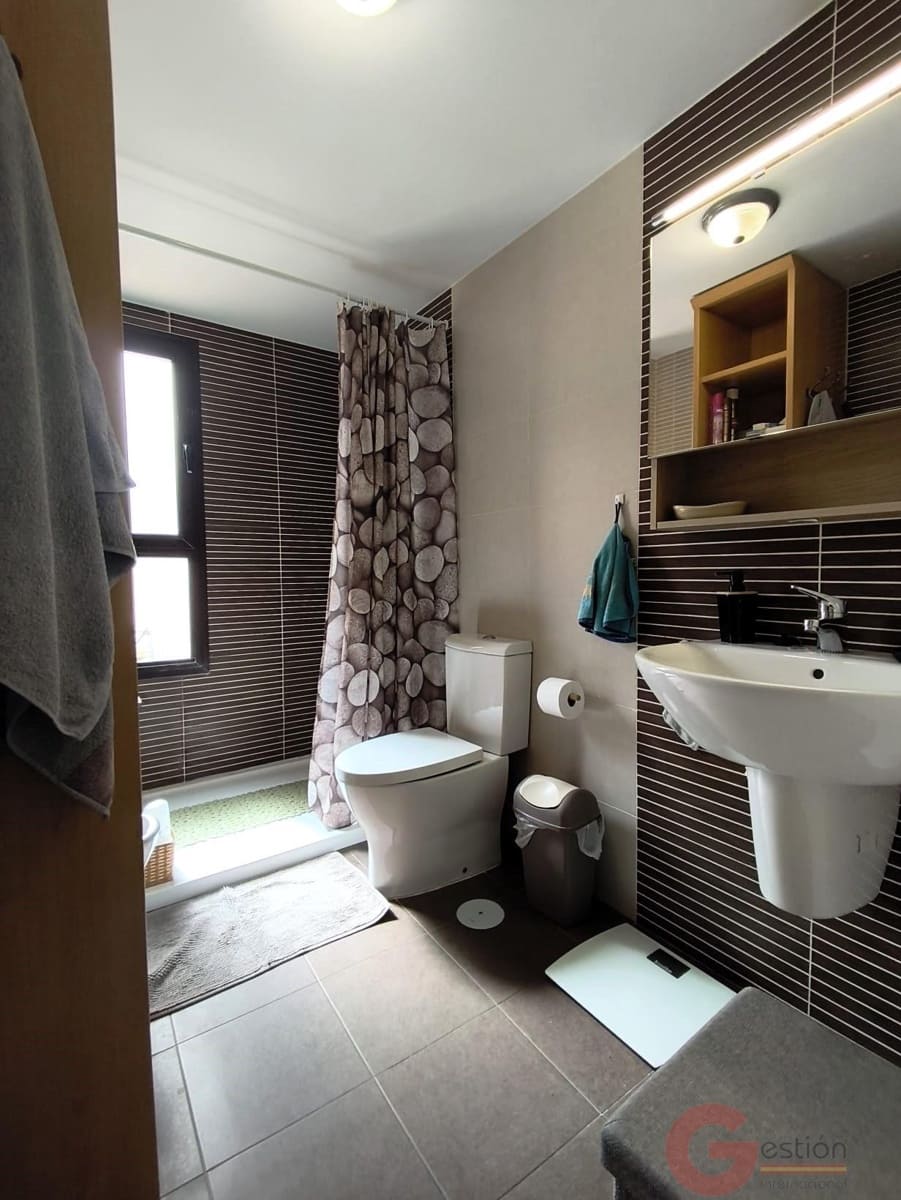 2 soverom Leilighet til salgs i Salobrena med svømmebasseng garasje - € 240 000 (Ref: 9981659)