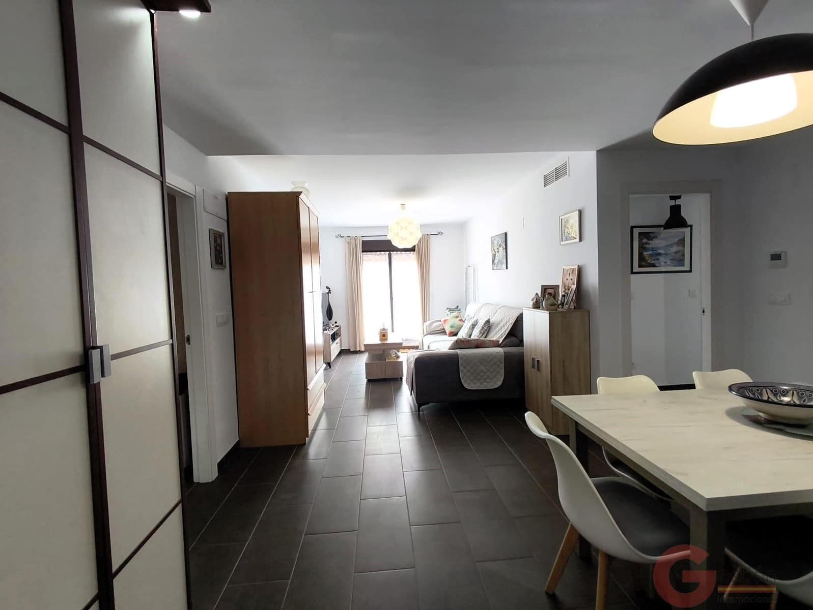 2 soverom Leilighet til salgs i Salobrena med svømmebasseng garasje - € 240 000 (Ref: 9981659)
