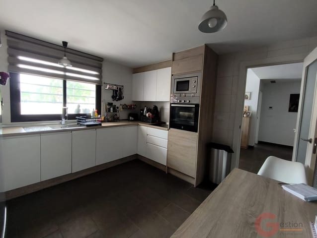 2 soverom Leilighet til salgs i Salobreña med svømmebasseng garasje - € 240 000 (Ref: 9981659)