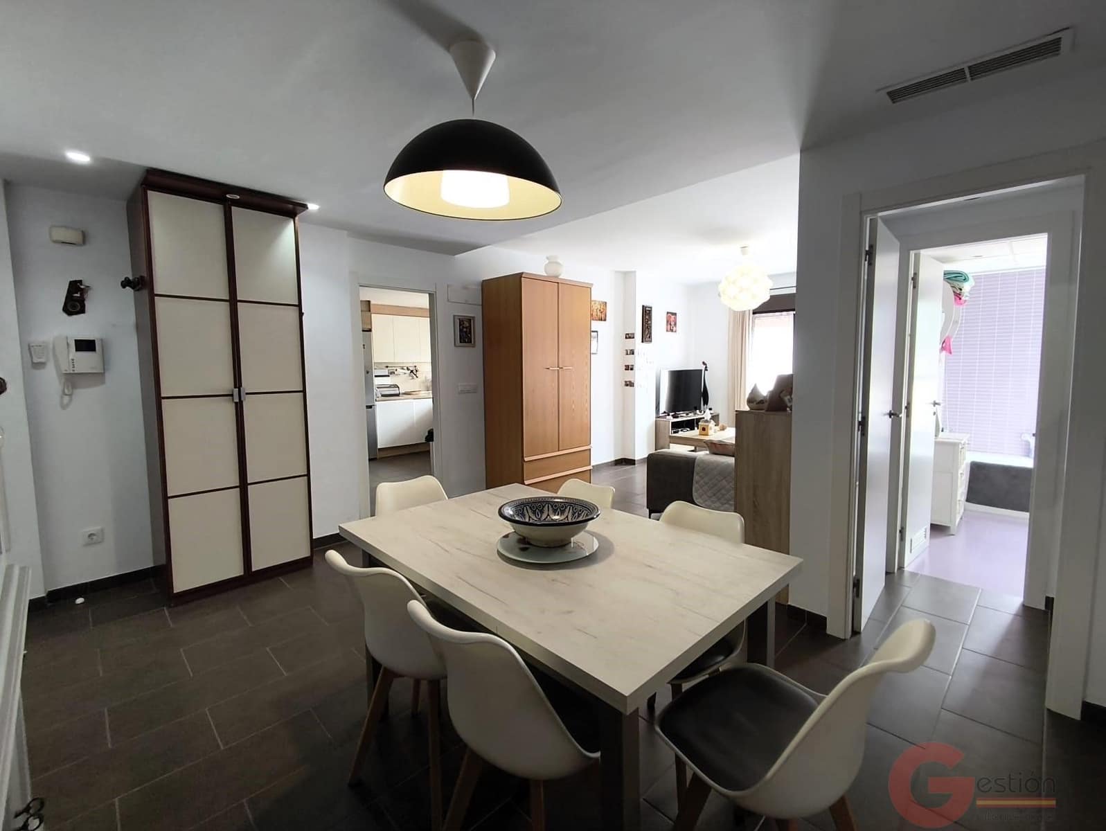 2 soverom Leilighet til salgs i Salobrena med svømmebasseng garasje - € 240 000 (Ref: 9981659)