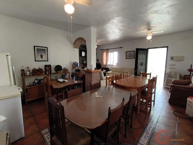 2 Zimmer Finca/Landgut zu verkaufen in Carchuna, Motril mit Pool - 212.000 € (Ref: 9981660)