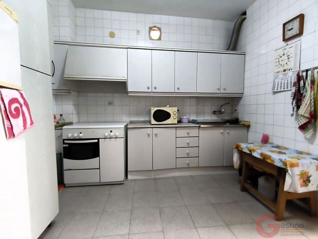 4 slaapkamer Villa te koop in Motril - € 170.000 (Ref: 9981661)