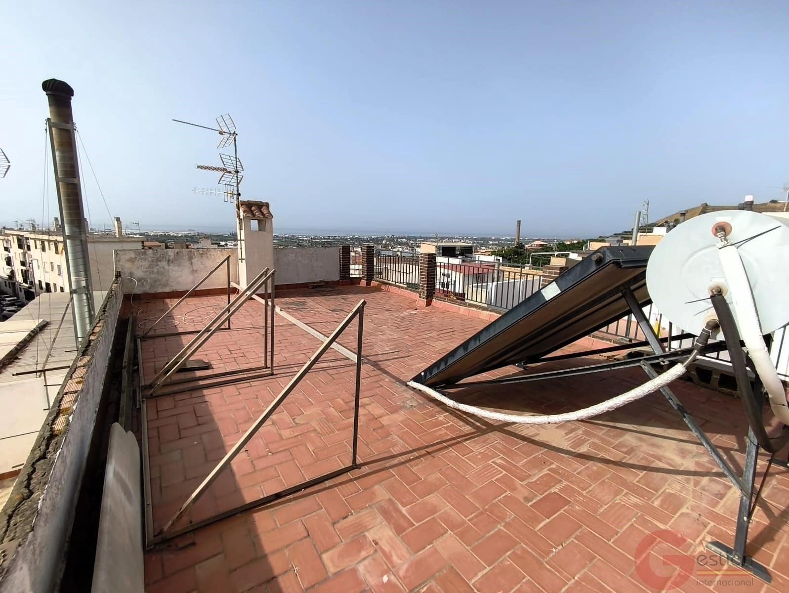 4 slaapkamer Villa te koop in Motril - € 170.000 (Ref: 9981661)