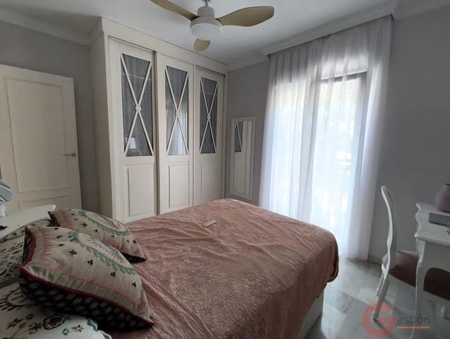 3 slaapkamer Villa te koop in Motril met garage - € 442.900 (Ref: 9981665)