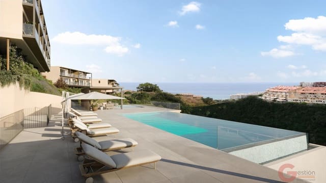 Chalet de 3 habitaciones en Torreblanca, Fuengirola en venta con garaje - 797.000 € (Ref: 9989992)