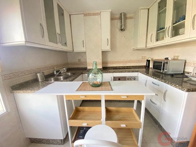 Piso de 2 habitaciones en Almuñécar en venta - 225.000 € (Ref: 9996391)