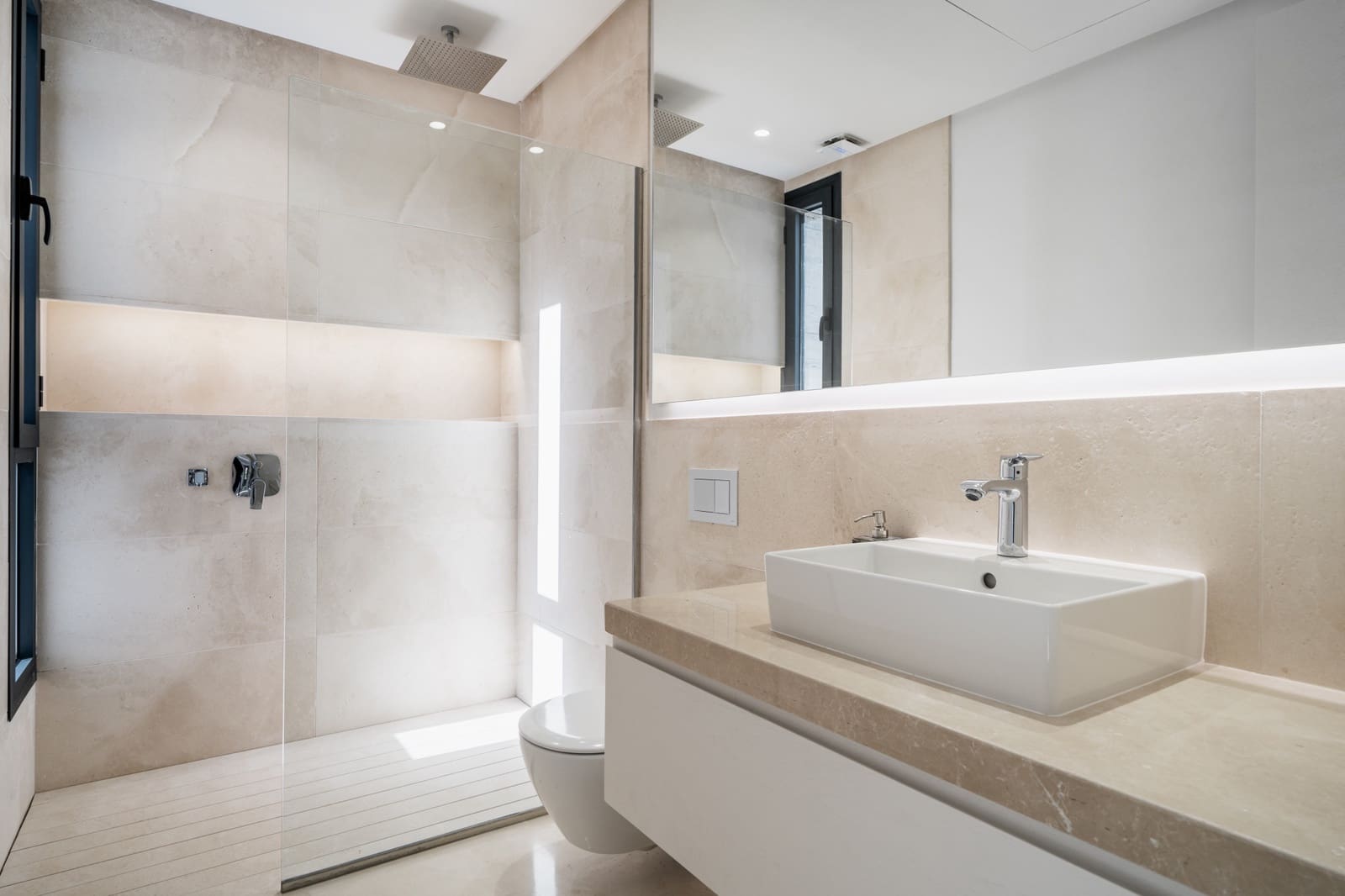 4 sypialnia Willa na sprzedaż w Atalaya-Isdabe z basenem garażem - 1 860 000 € (Ref: 8104195)