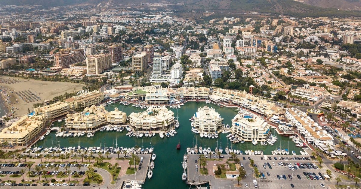 3 makuuhuone Huoneisto myytävänä paikassa Benalmadena mukana uima-altaan 
autotalli - 704 000 € (Ref: 8104317)