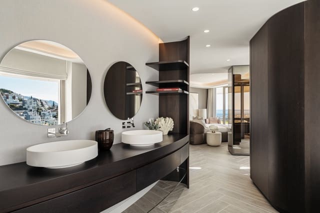 3 quarto Apartamento para venda em Benahavís com piscina garagem - 2 950 000 € (Ref: 8289271)