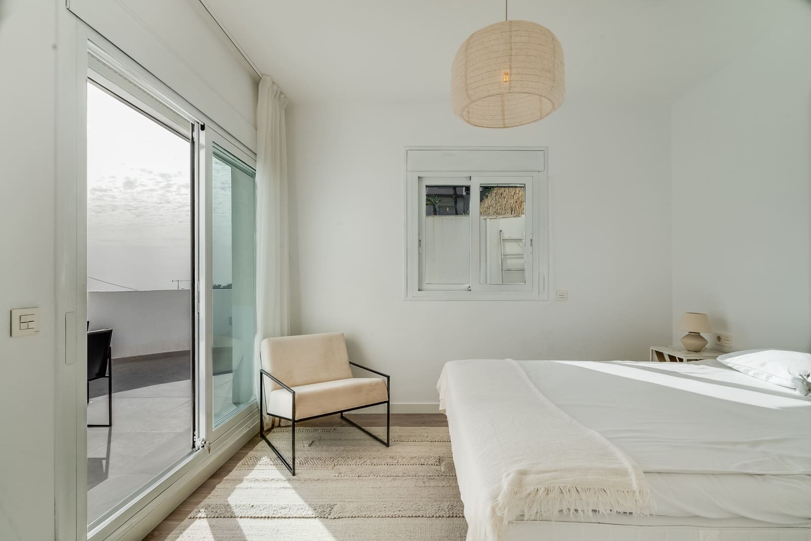 2 bedroom Apartment for sale in La Quinta with pool garage - € 495,000 (Ref: 8879552)