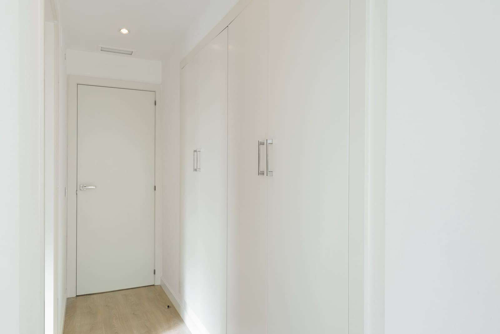 2 bedroom Apartment for sale in La Quinta with pool garage - € 495,000 (Ref: 8879552)