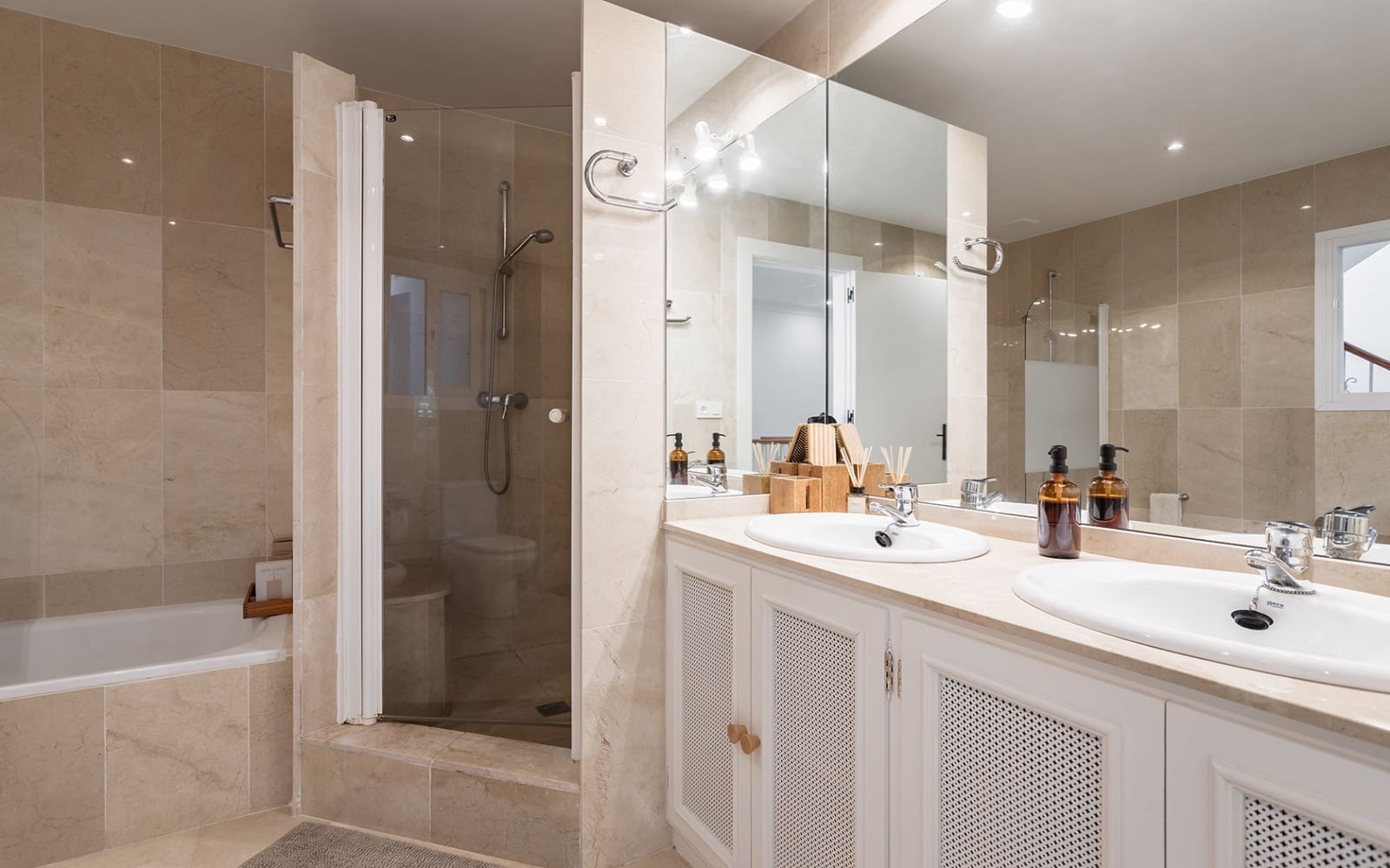 4 sovrum Hus till salu i La Quinta med garage - 875 000 € (Ref: 8879613)