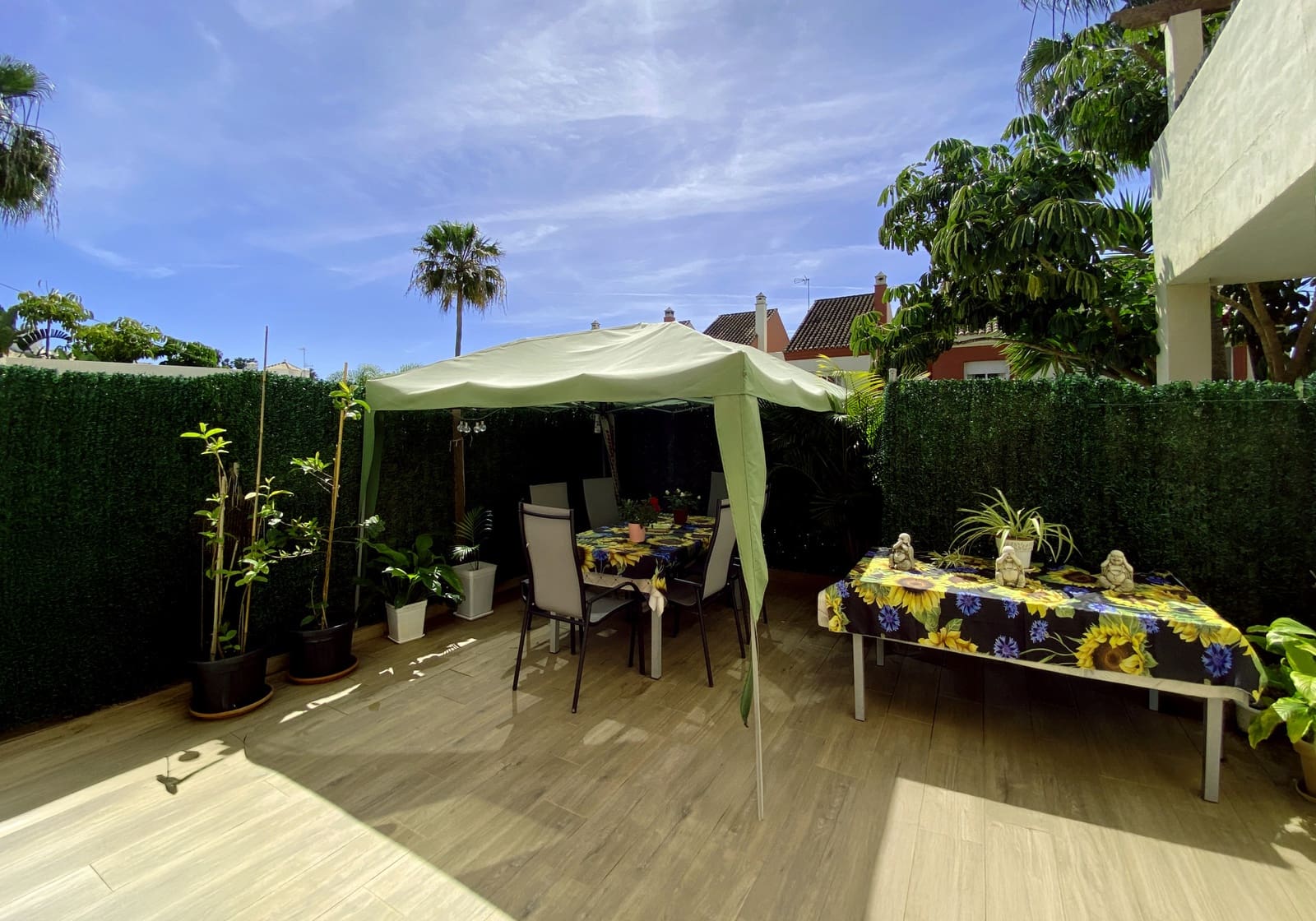 3 sypialnia Dom na sprzedaż w Estepona z basenem garażem - 645 000 € (Ref: 8929059)