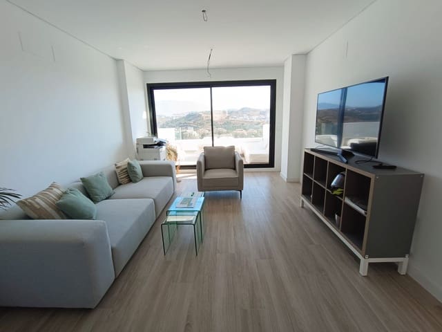 Apartamento de 1 habitación en La Cala de Mijas, Mijas en venta con piscina garaje - 370.000 € (Ref: 9129664)