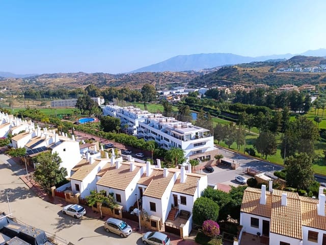 Apartamento de 1 habitación en La Cala de Mijas, Mijas en venta con piscina garaje - 370.000 € (Ref: 9129664)