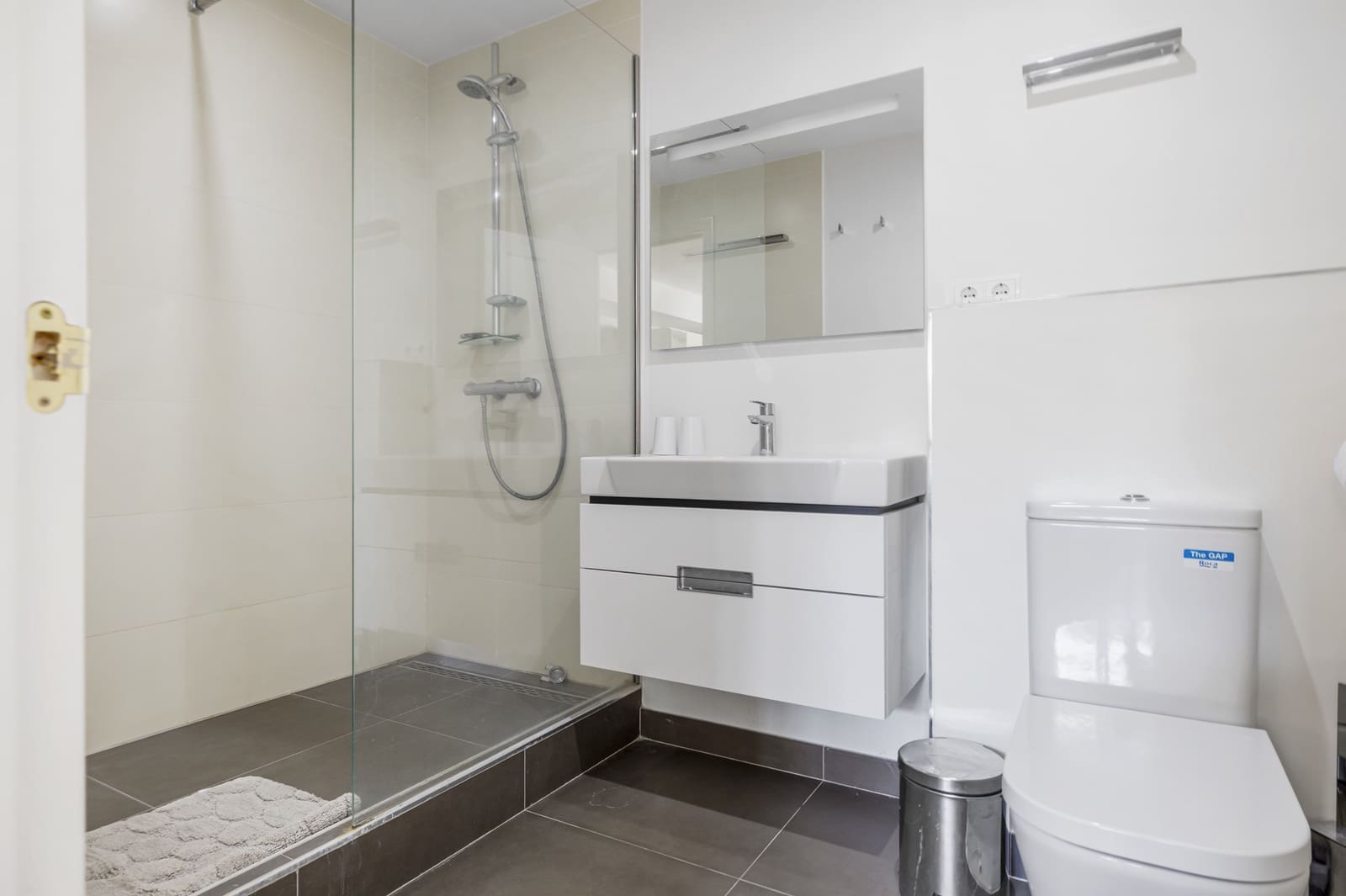 5 soverom Hus til salgs i La Heredia med svømmebasseng garasje - € 1 095 000 (Ref: 9129676)