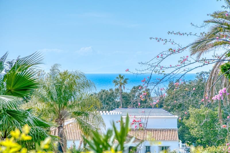 4 sypialnia Willa na sprzedaż w Marbella z basenem garażem - 3 600 000 € (Ref: 9159396)