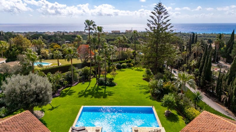 4 sypialnia Willa na sprzedaż w Marbella z basenem garażem - 3 600 000 € (Ref: 9159396)