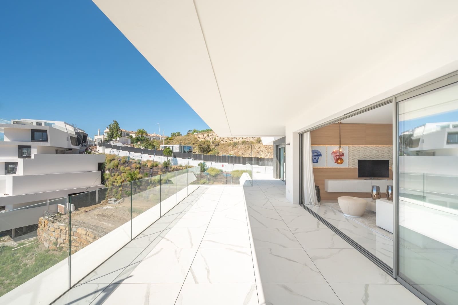 3 soverom Leilighet til salgs i Benahavis med svømmebasseng garasje - € 1 695 000 (Ref: 9162196)