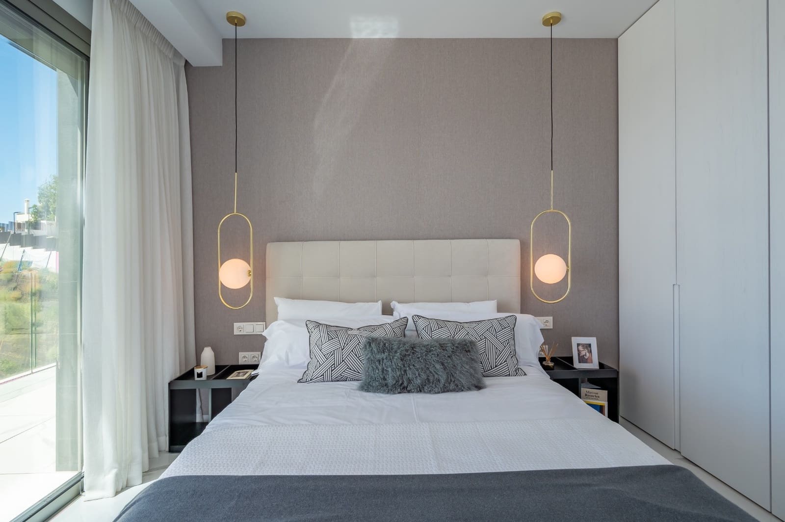 3 soverom Leilighet til salgs i Benahavis med svømmebasseng garasje - € 1 695 000 (Ref: 9162196)