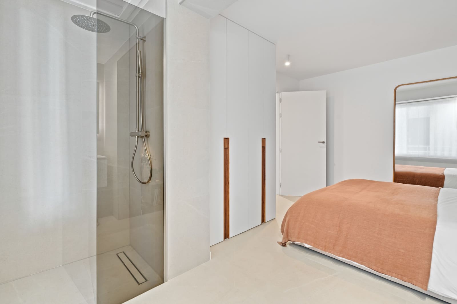 Apartamento de 3 habitaciones en Marbella en venta con piscina garaje - 949.500 € (Ref: 9171368)