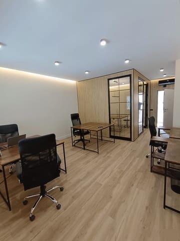 Kontor til salgs i Ricardo Soriano, Marbella - € 219 000 (Ref: 9219890)